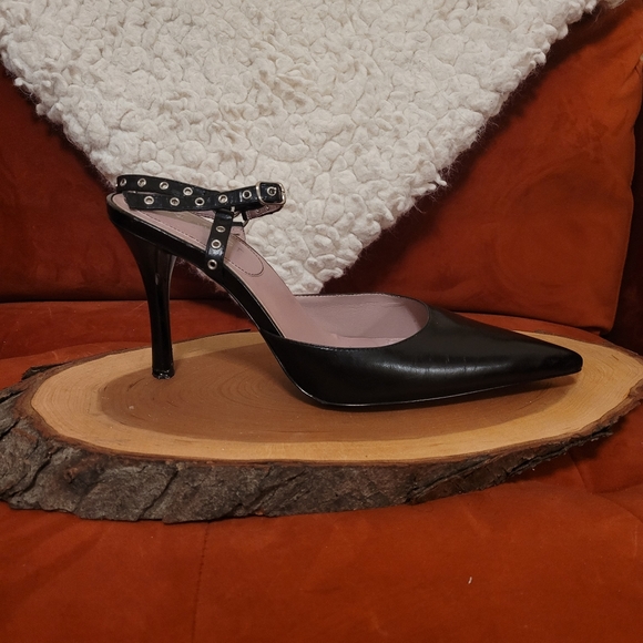 Nine West Pointed Heels size 8 - Picture 2 of 6